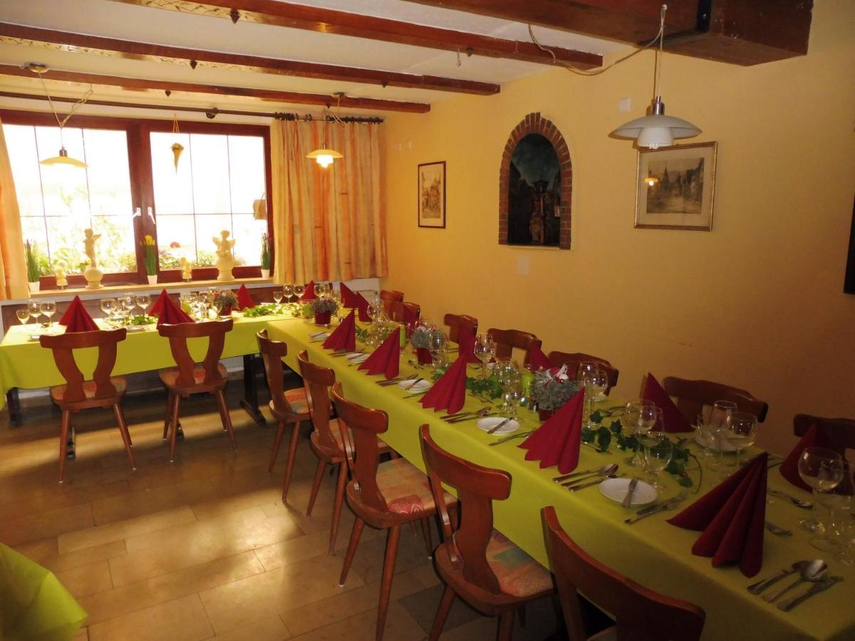 Hotel Gasthof Zum Engel - Gaestehaus Künzelsau Dış mekan fotoğraf